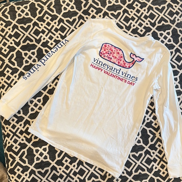 Vineyard Vines Valentines long sleeve tee - Picture 2 of 2